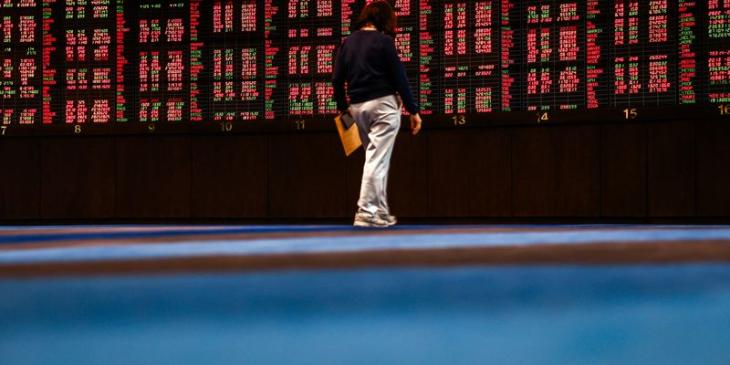 Foreigners turn net buyers of Asian bonds in October on improved growth outlook